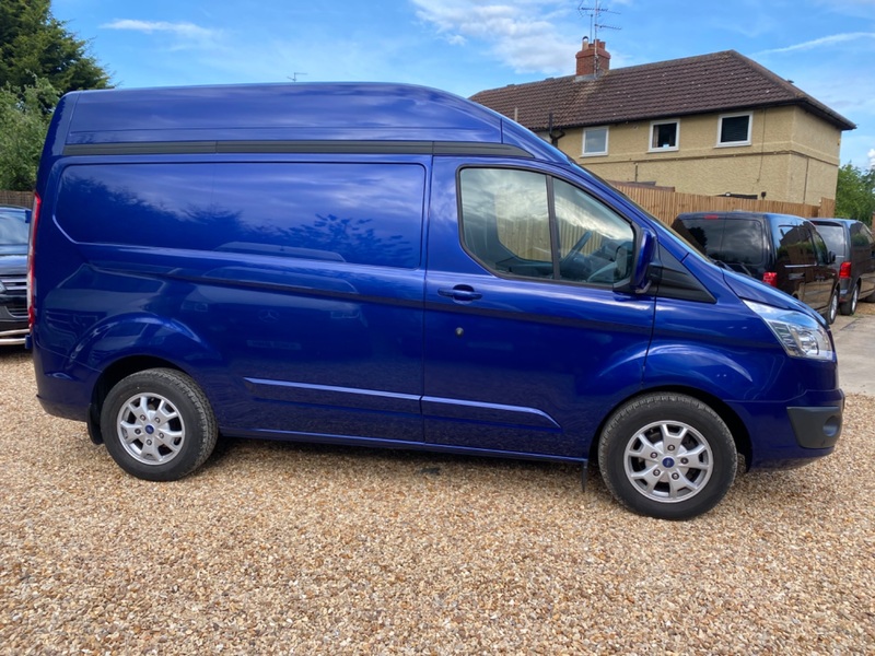 FORD TRANSIT CUSTOM