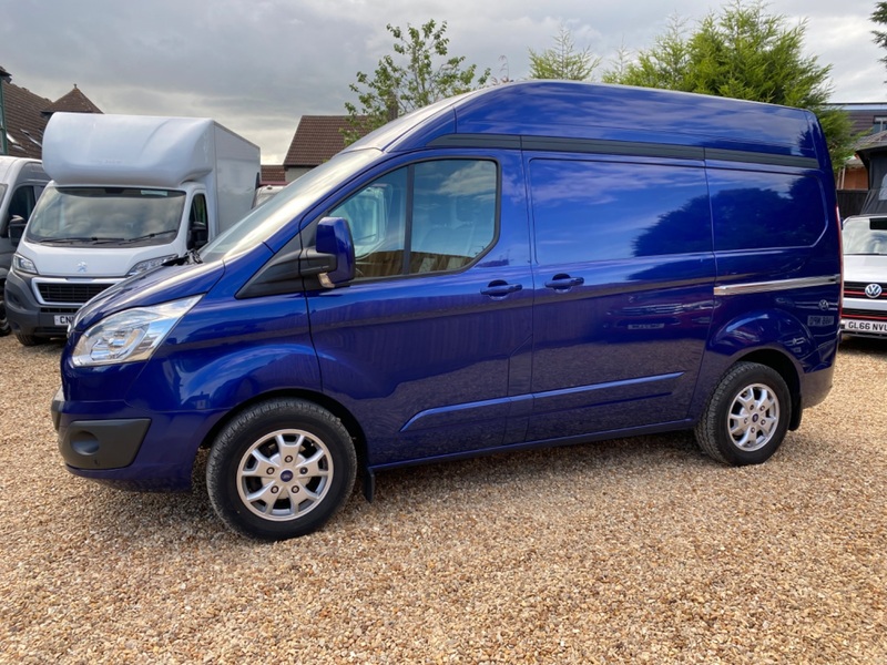 FORD TRANSIT CUSTOM