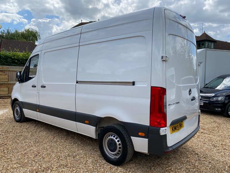 MERCEDES-BENZ SPRINTER