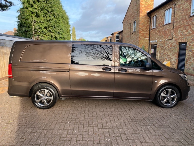MERCEDES-BENZ VITO
