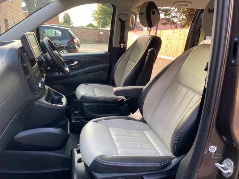 MERCEDES-BENZ VITO