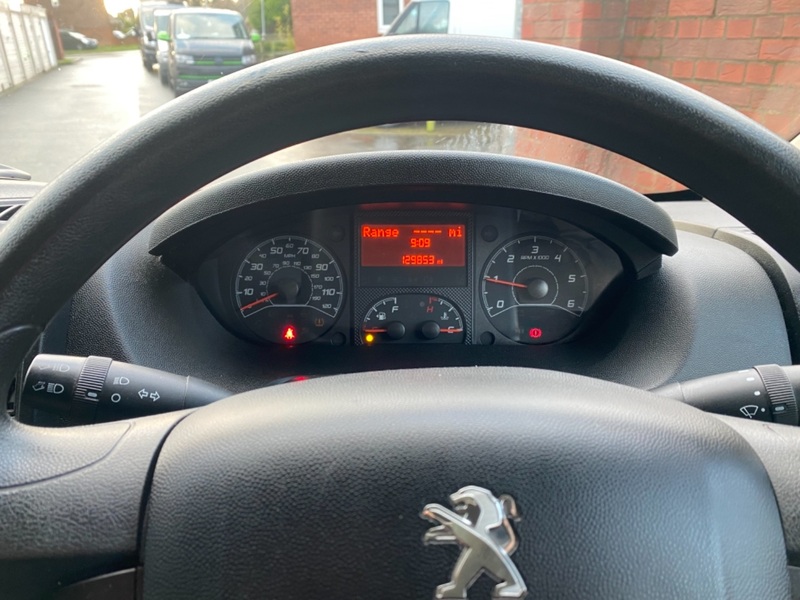 PEUGEOT BOXER