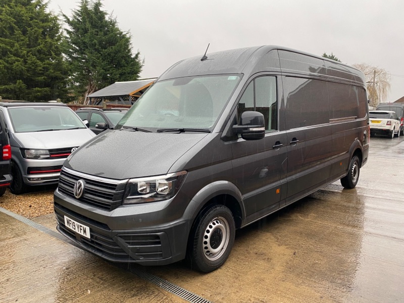 View VOLKSWAGEN CRAFTER CR35 TDI L HR PV TRENDLINE-FVWSH-REV CAM-APPLE PLAY-AC