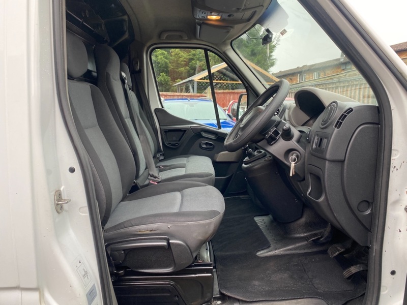 RENAULT MASTER
