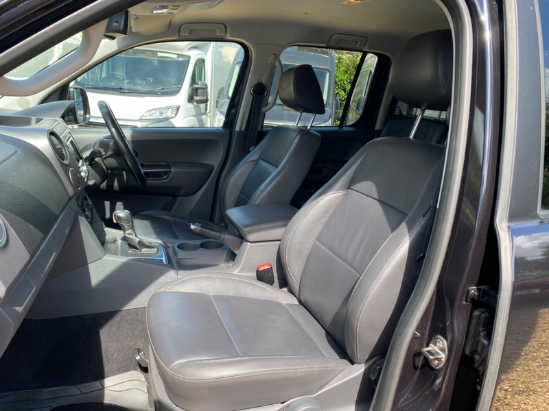 VOLKSWAGEN AMAROK