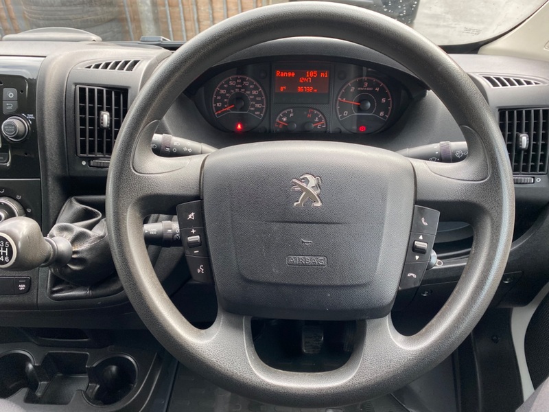 PEUGEOT BOXER