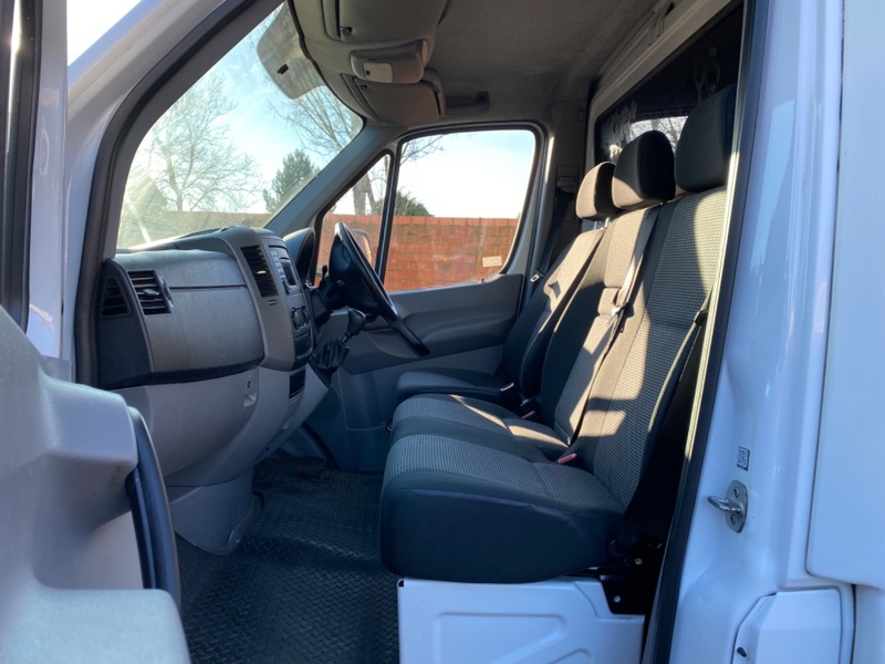MERCEDES-BENZ SPRINTER