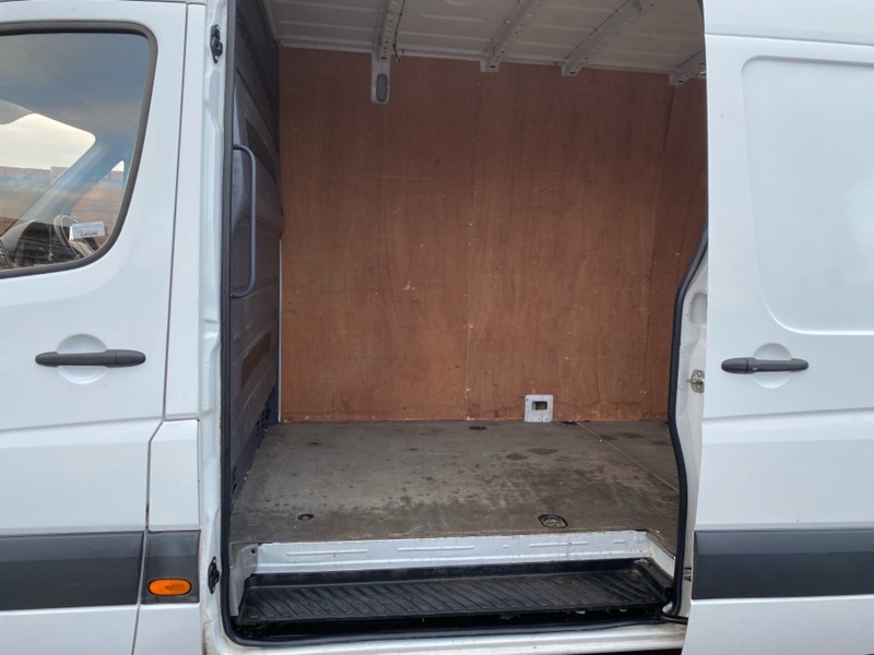 MERCEDES-BENZ SPRINTER