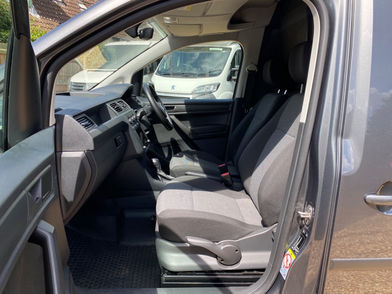 VOLKSWAGEN CADDY