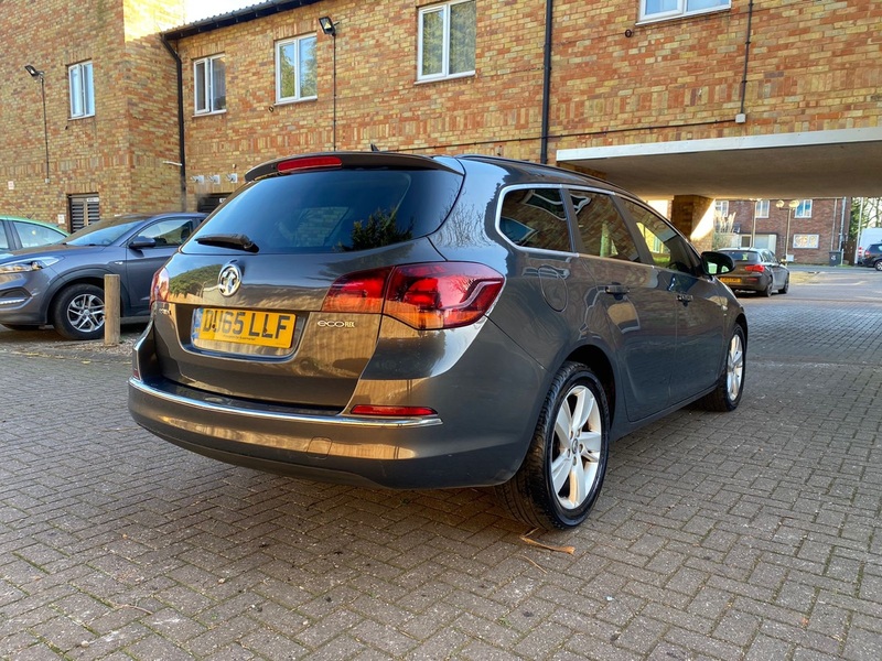 VAUXHALL ASTRA