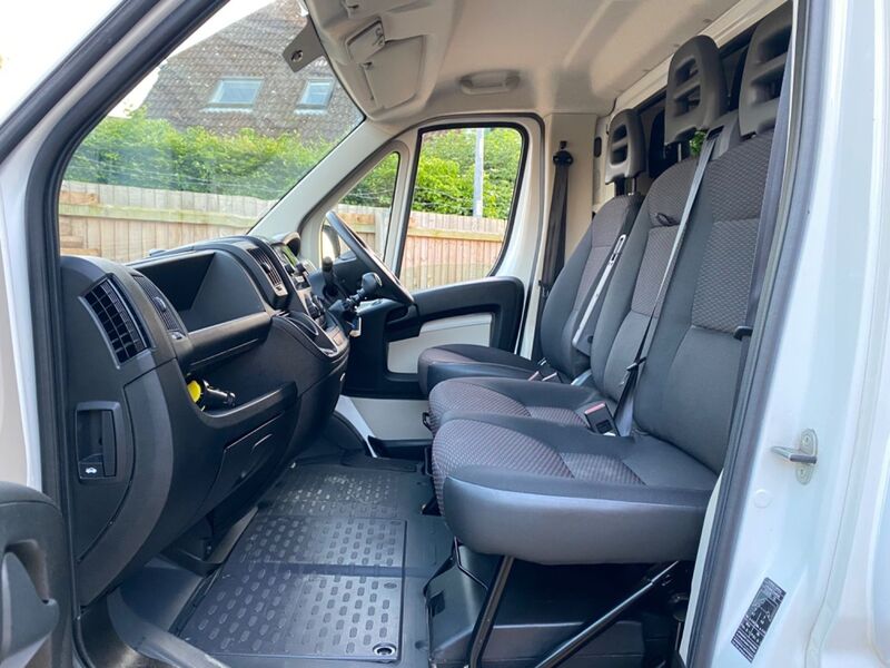 PEUGEOT BOXER