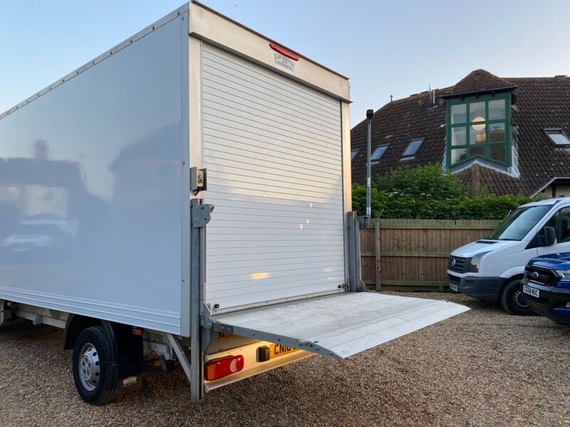 PEUGEOT BOXER