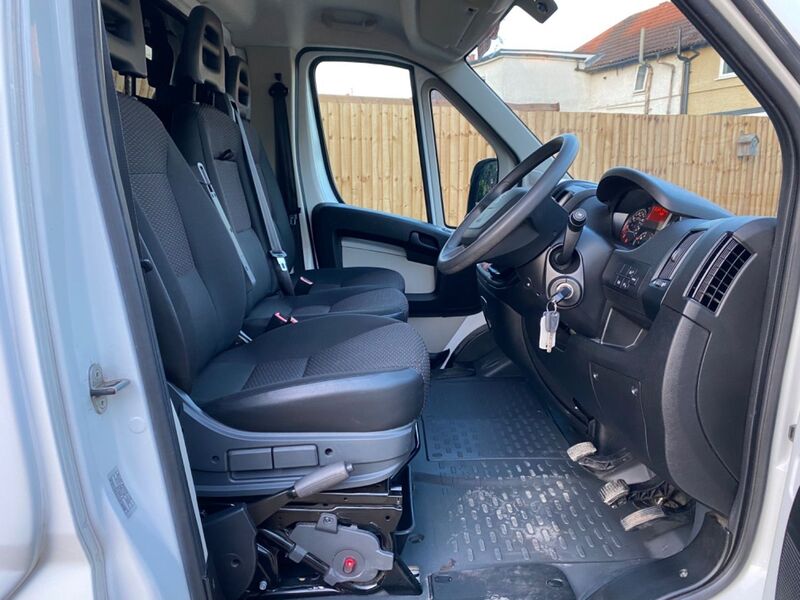 PEUGEOT BOXER