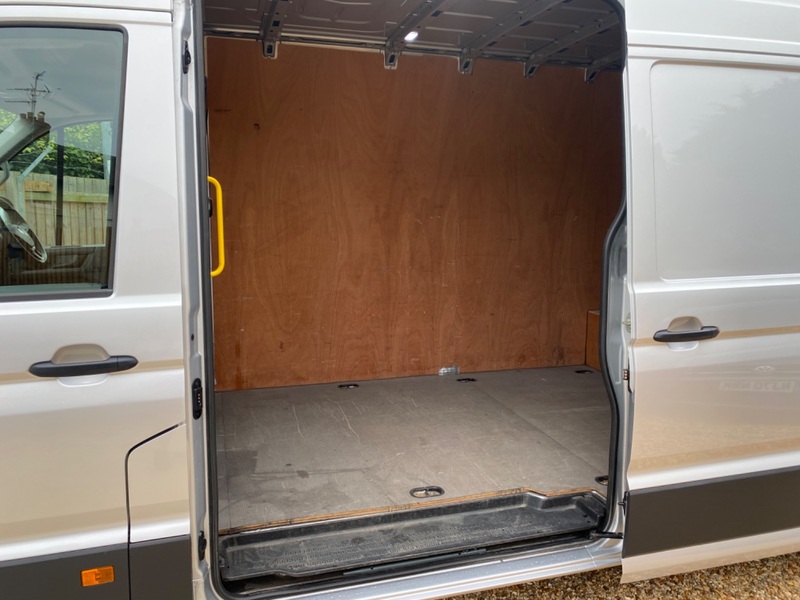 VOLKSWAGEN CRAFTER