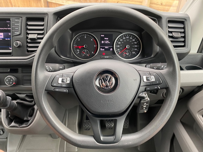 VOLKSWAGEN CRAFTER