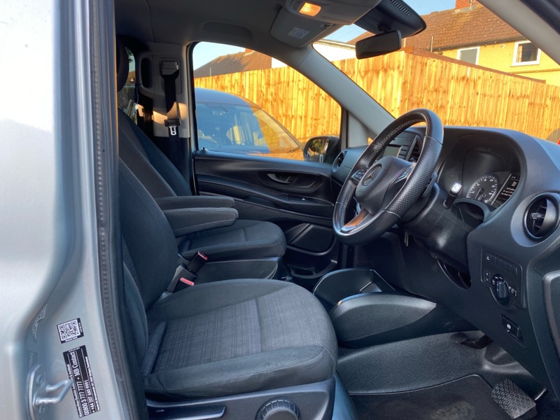 MERCEDES-BENZ VITO