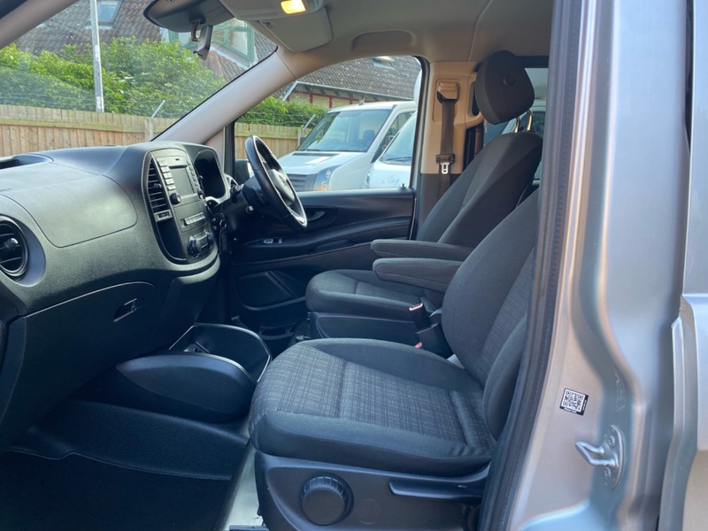 MERCEDES-BENZ VITO