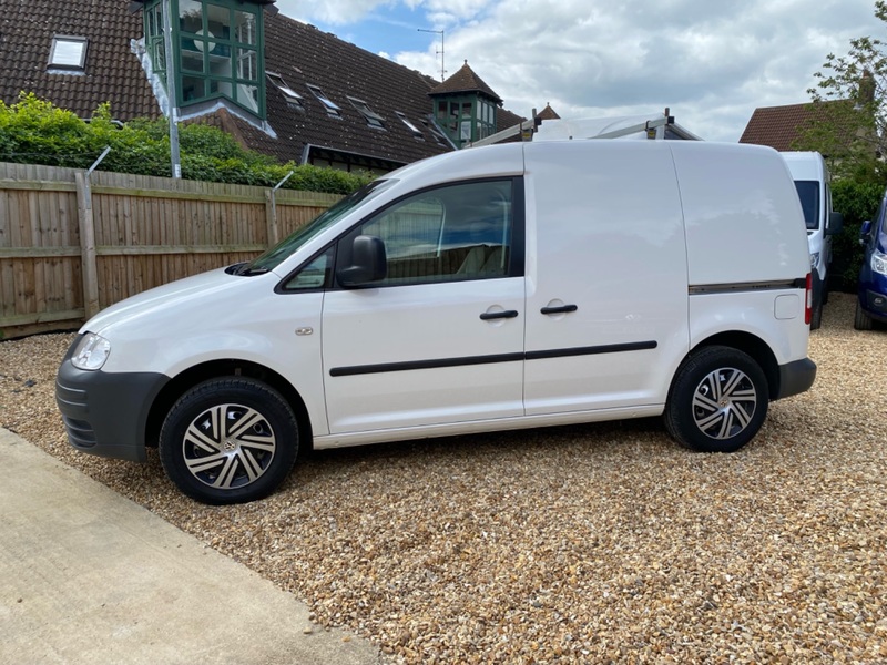VOLKSWAGEN CADDY