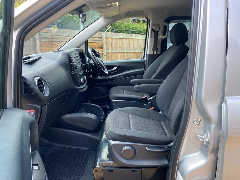 MERCEDES-BENZ VITO