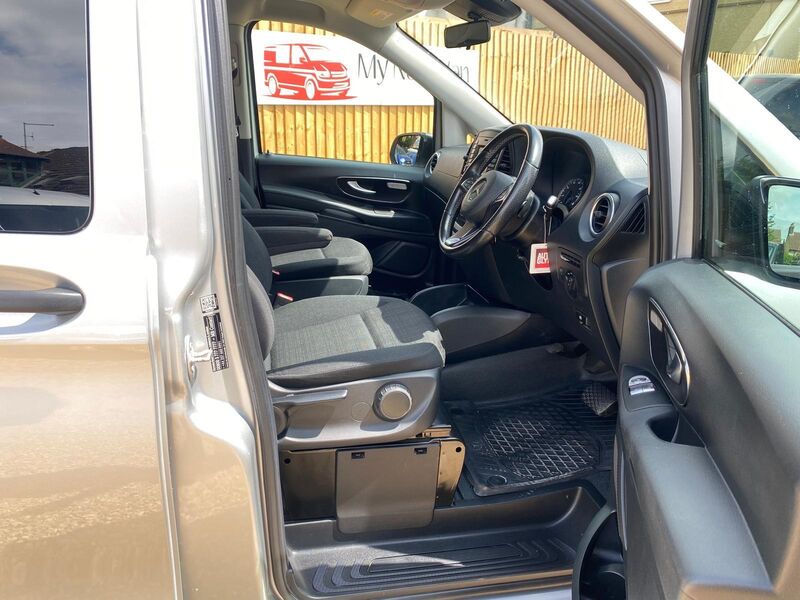 MERCEDES-BENZ VITO