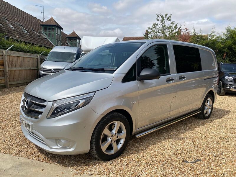 MERCEDES-BENZ VITO