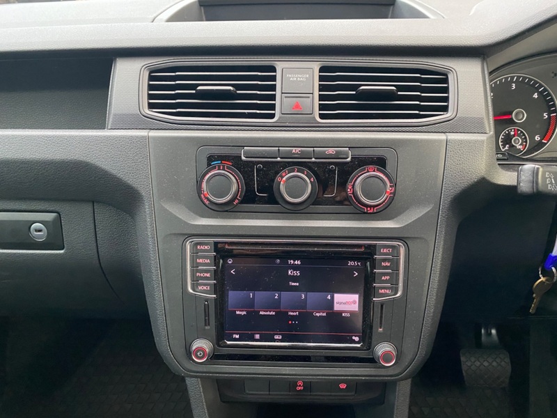 VOLKSWAGEN CADDY