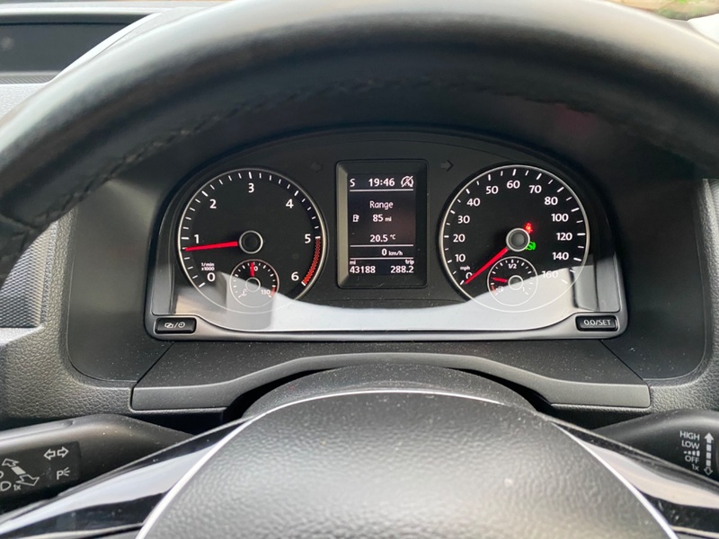 VOLKSWAGEN CADDY