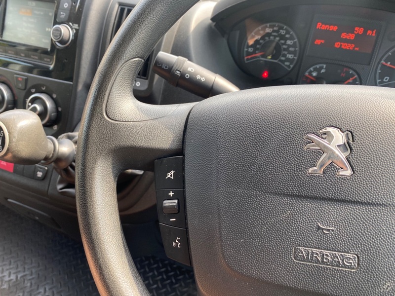 PEUGEOT BOXER