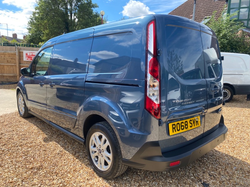 FORD TRANSIT CONNECT