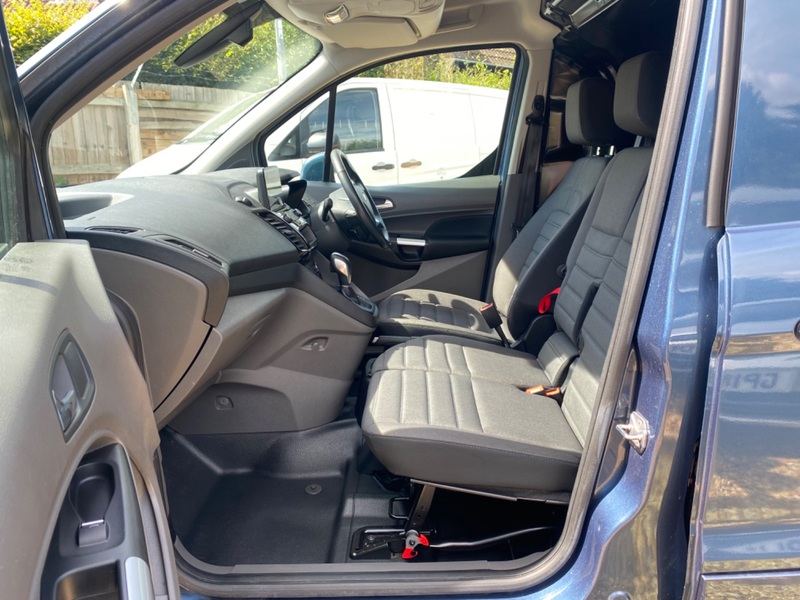 FORD TRANSIT CONNECT