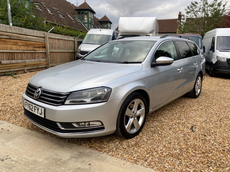 VOLKSWAGEN PASSAT