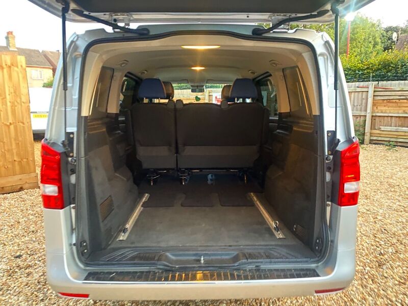 MERCEDES-BENZ VITO