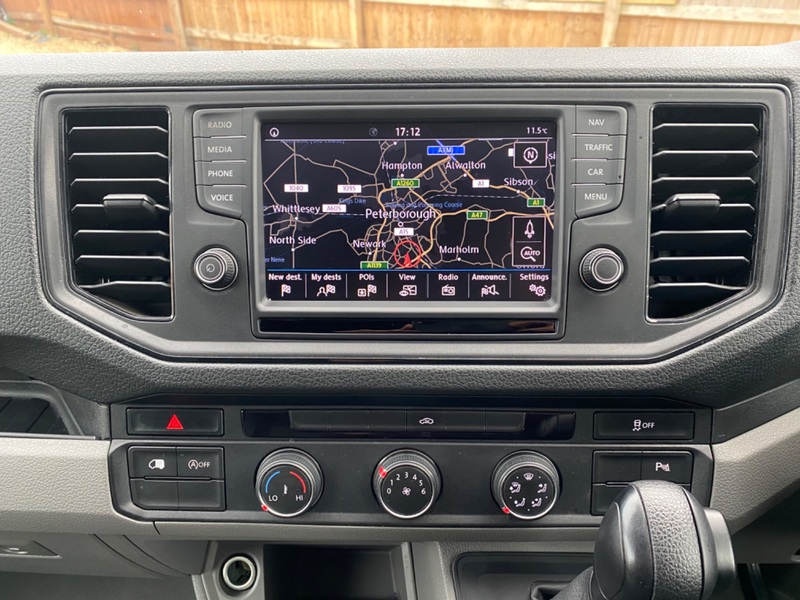 VOLKSWAGEN CRAFTER