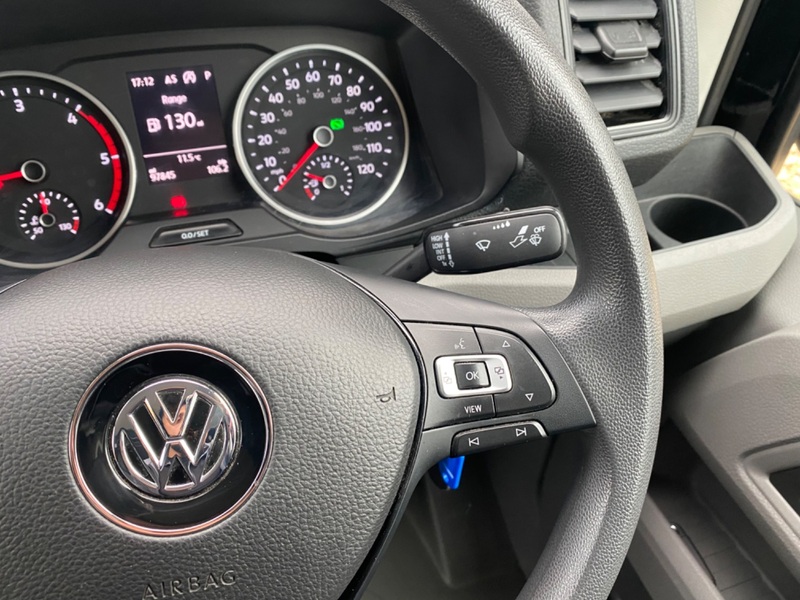 VOLKSWAGEN CRAFTER