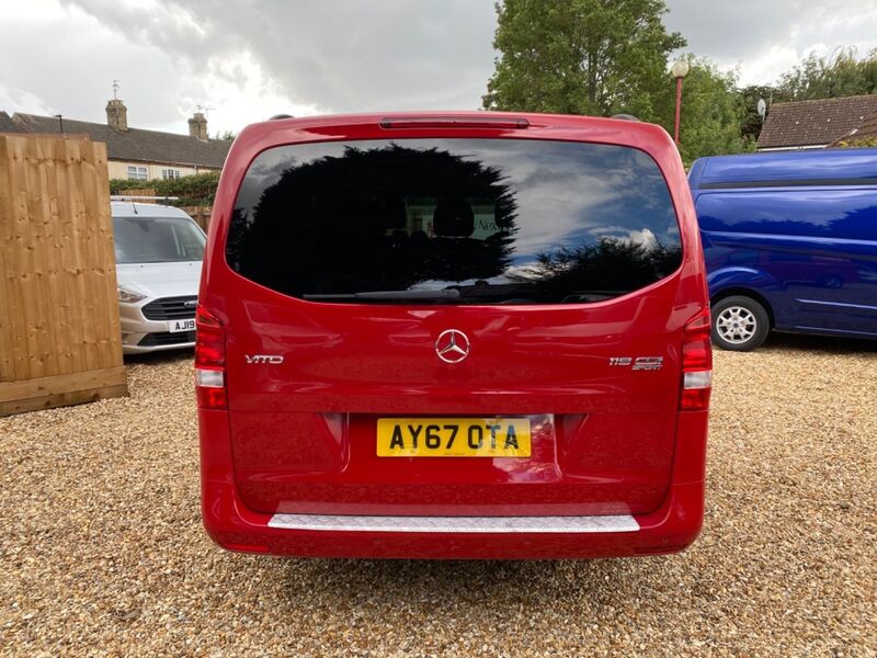 MERCEDES-BENZ VITO