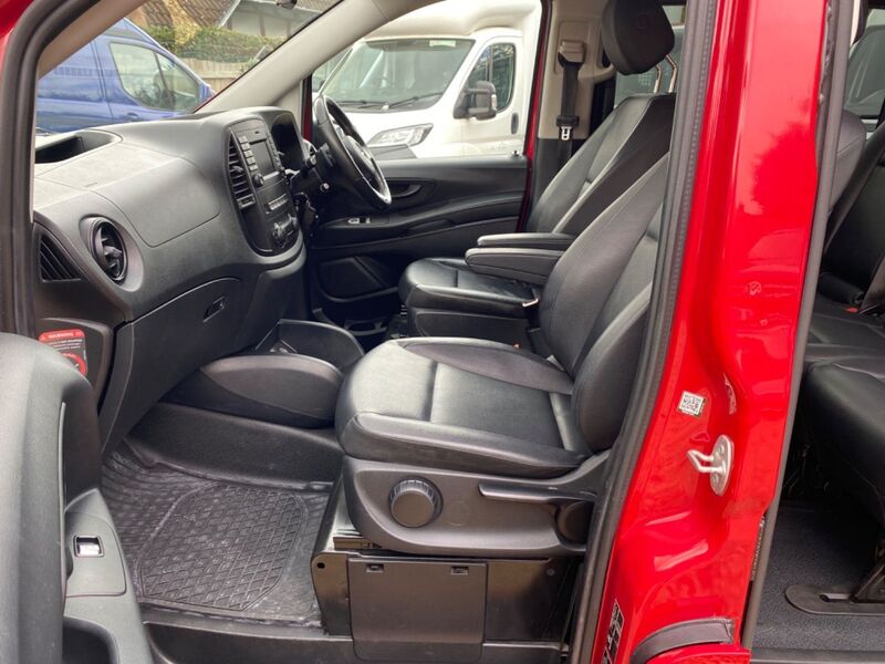 MERCEDES-BENZ VITO