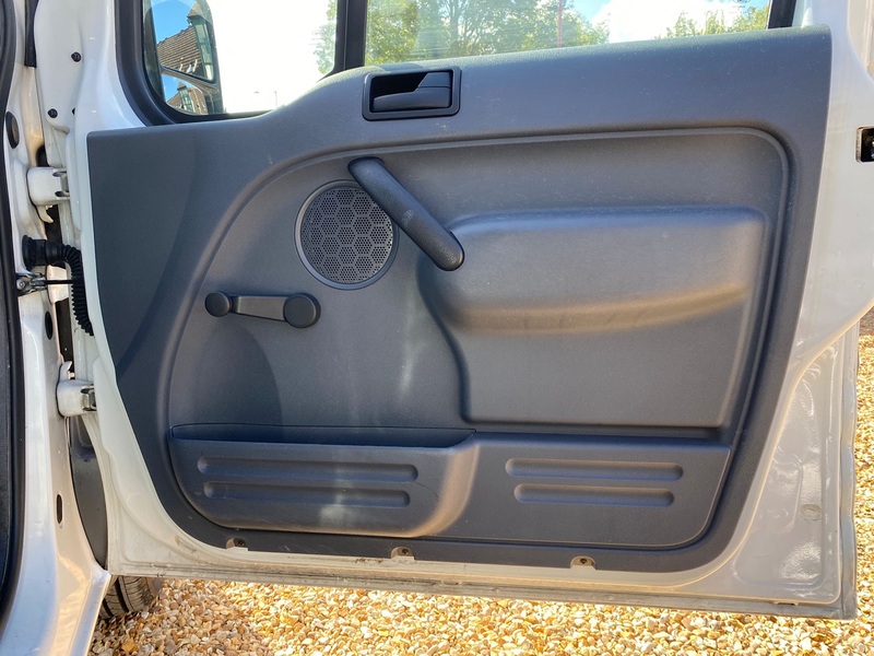 FORD TRANSIT CONNECT