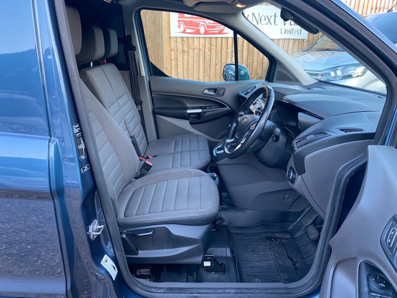 FORD TRANSIT CONNECT