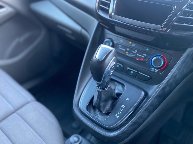 FORD TRANSIT CONNECT
