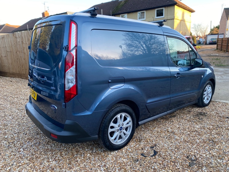 FORD TRANSIT CONNECT