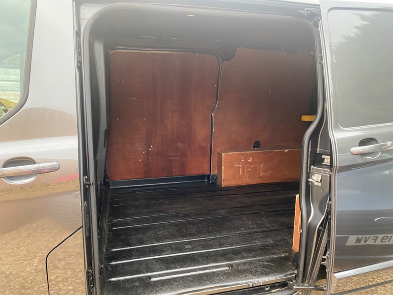 FORD TRANSIT CUSTOM