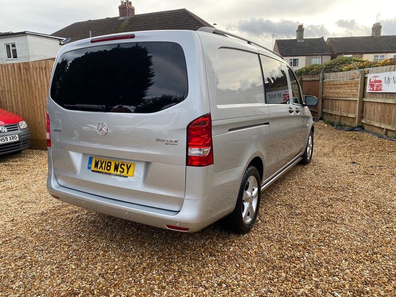 MERCEDES-BENZ VITO