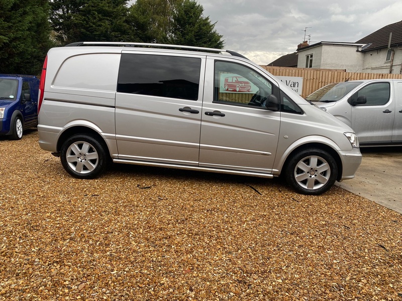 MERCEDES-BENZ VITO