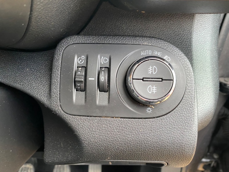 VAUXHALL COMBO