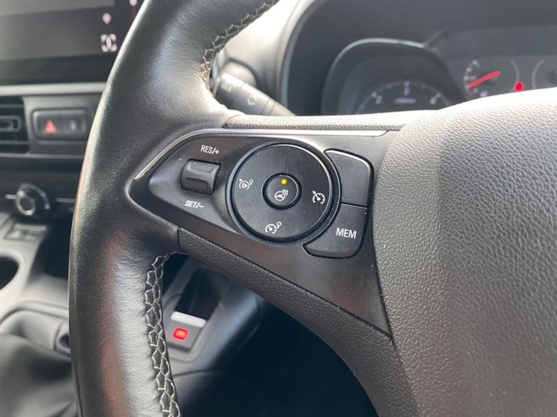 VAUXHALL COMBO