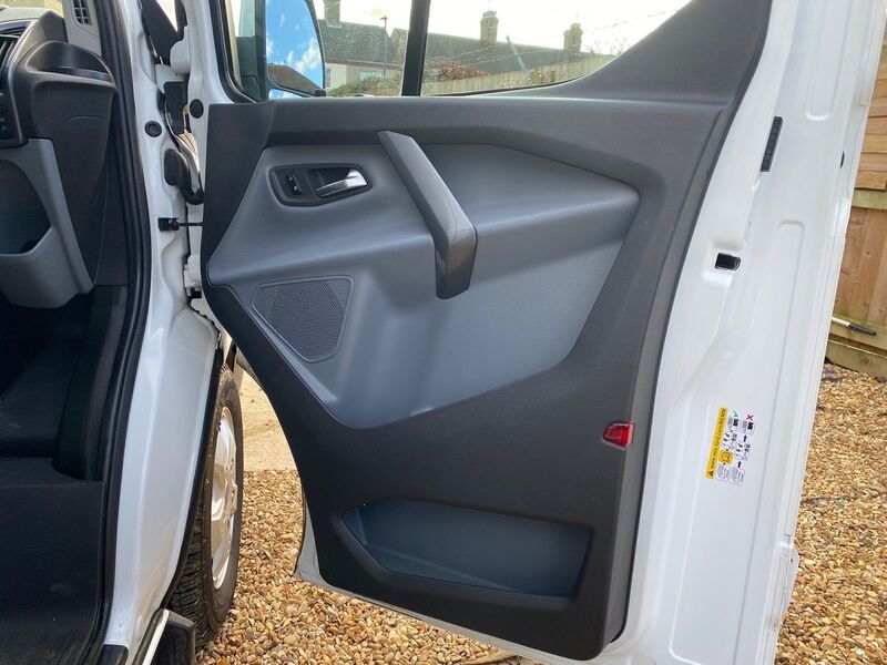 FORD TRANSIT CUSTOM