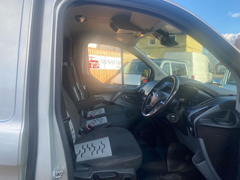 FORD TRANSIT CUSTOM