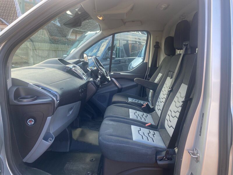 FORD TRANSIT CUSTOM