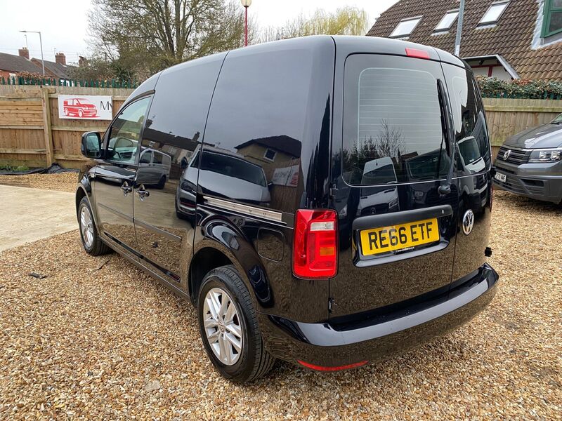 VOLKSWAGEN CADDY
