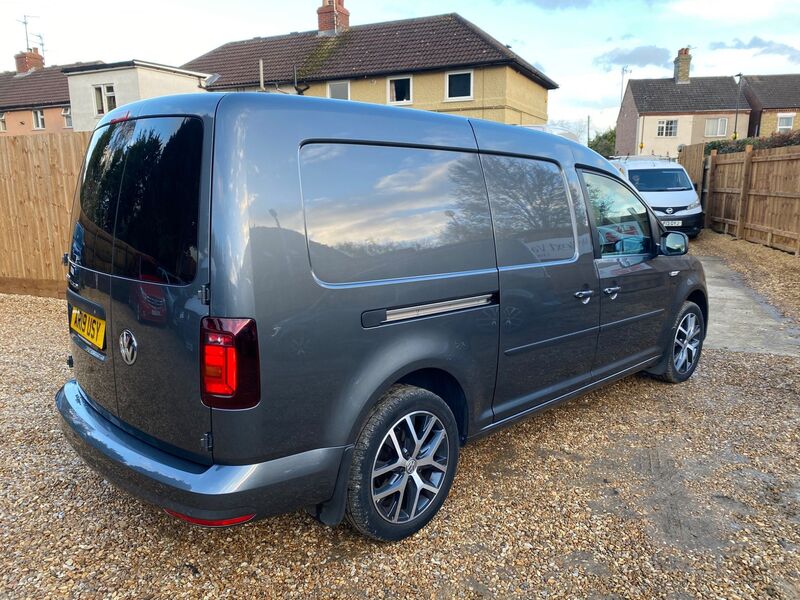 VOLKSWAGEN CADDY MAXI